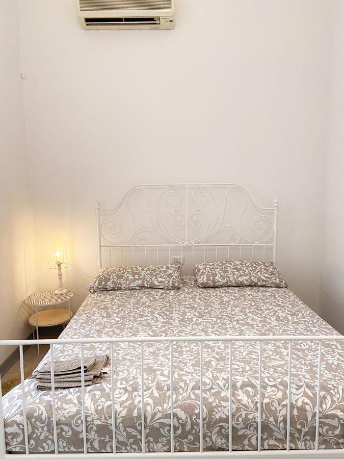 Paggeria Apartment Parma Buitenkant foto
