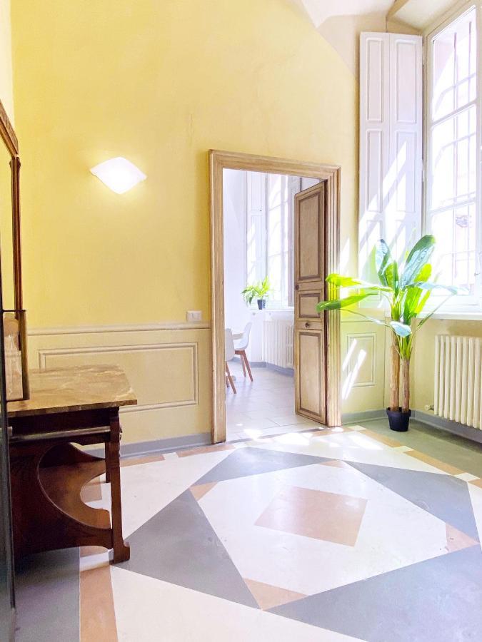 Paggeria Apartment Parma Buitenkant foto